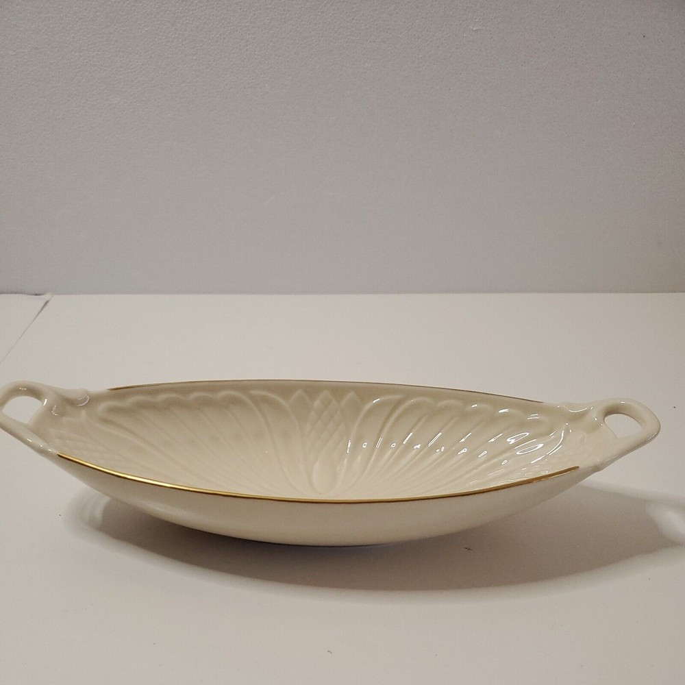 LENOX Ivory Porcelain China 24k Gold Trimmed Oval Elongated Nut/Candy Dish